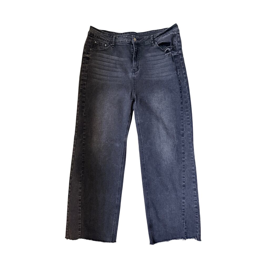 Women’s Black Stretch Jeans Size XL Raw Hem Straight Leg Denim